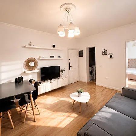 Cozy In Blloku Fastwifi & Self Checkin Appartement